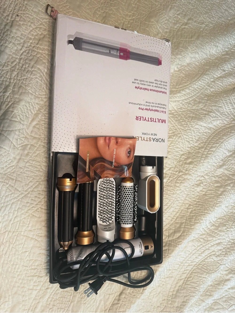 Nora Styler Multistyler 5-in-1 Hairstyler Pro in Black and Gold